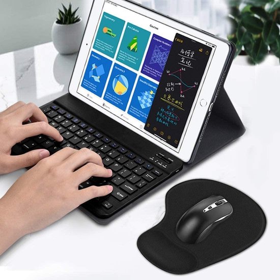 Muismat met polssteun – H-02 ergonomisch gelkussen – Afwasbaar – Voor muis en toetsenbord – Zwart-Muismat-Ilumina Benelux