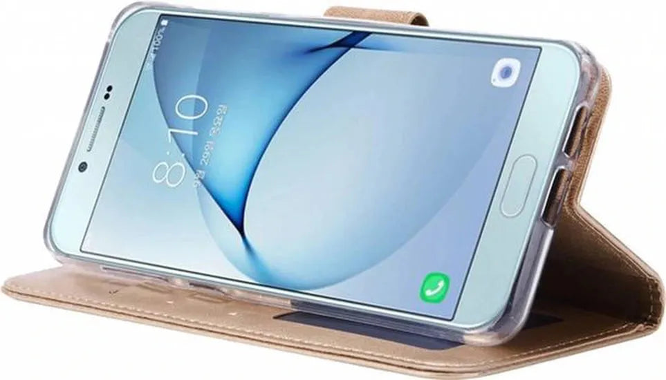 Samsung Galaxy A8 2018 Hoesjes – Portemonnee Hoes – Magneetsluiting – 2x Gehard Glas Screenprotector – Goud-Ilumina Benelux