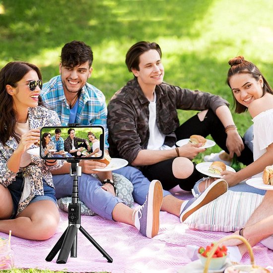 Selfie stick statief – Bluetooth afstandsbediening – 360° draaibaar – Uitschuifbaar – Zwart-Selfiesticks-Ilumina Benelux