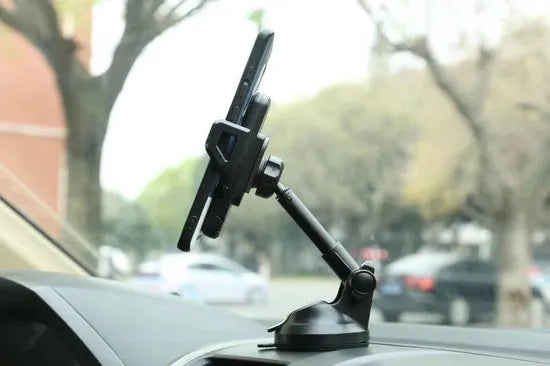 Telefoonhouder auto – Zuignap Raam & Dashboard – Bureauhouder – 360° Draaibaar – Voor Smartphones t/m 6,9 inch – Zwart-Ilumina Benelux