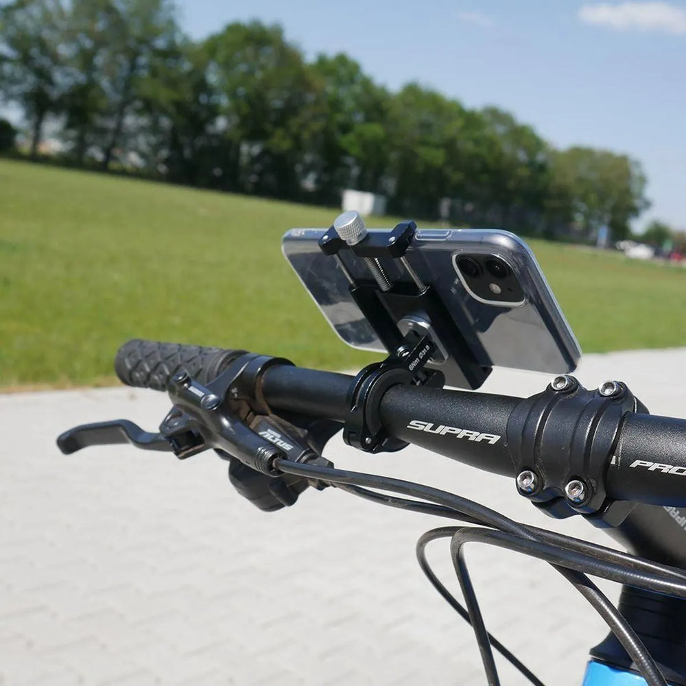 Telefoonhouder fiets – Aluminium klem – 360° draaibaar – Ook voor scooter en motor – Universeel voor iPhone/Samsung – Zwart-Ilumina Benelux
